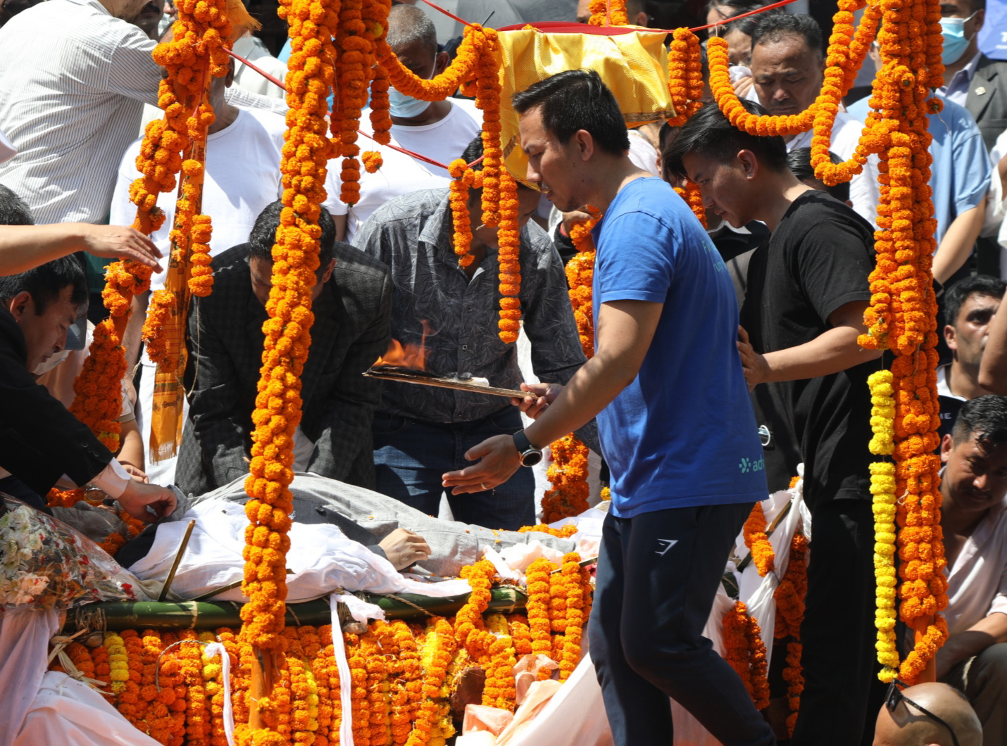 यस्तो रह्यो नेम्वाङको अन्तिम बिदाइ